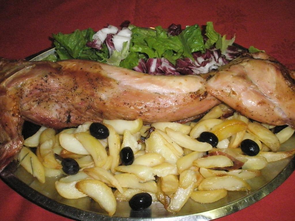 Albergo Ristorante Montecucco Da Tobia Sigillo Екстер'єр фото